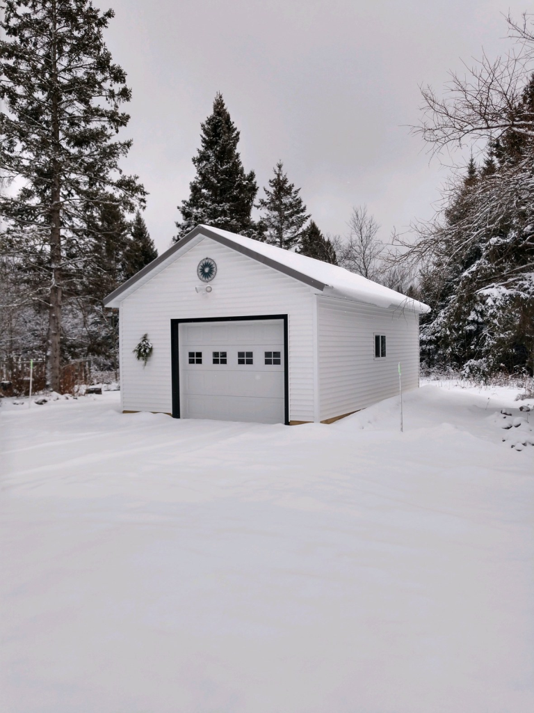 WhitmarshBuildersGarageCarPortPoleBuildingMarquetteMichigan001