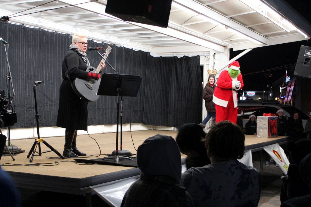 Linda Smith Christmas Played A Tune As The Grinch Paced Around The Stage