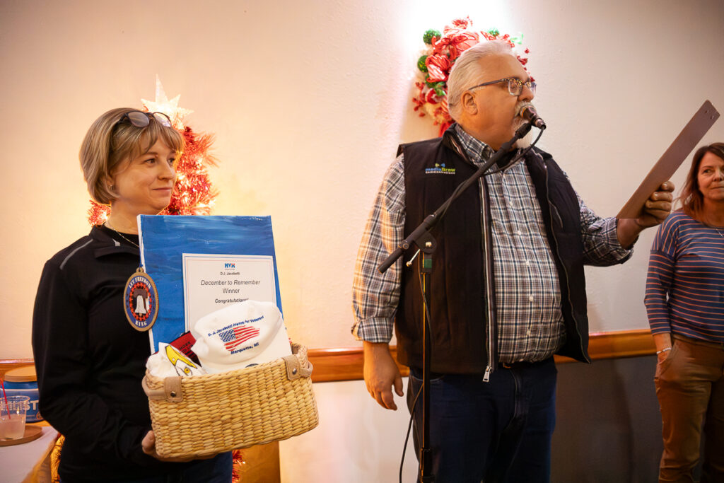 2025-December-to-remember-giveaway