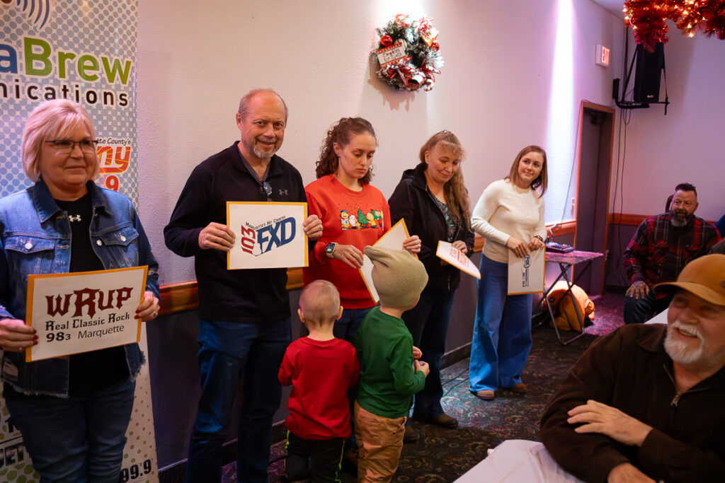 2025-December-to-remember-giveaway