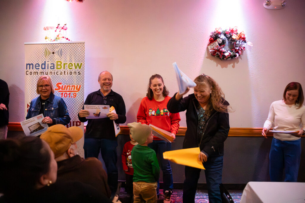 2025-December-to-remember-giveaway