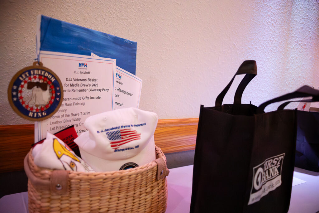 2025-December-to-remember-giveaway